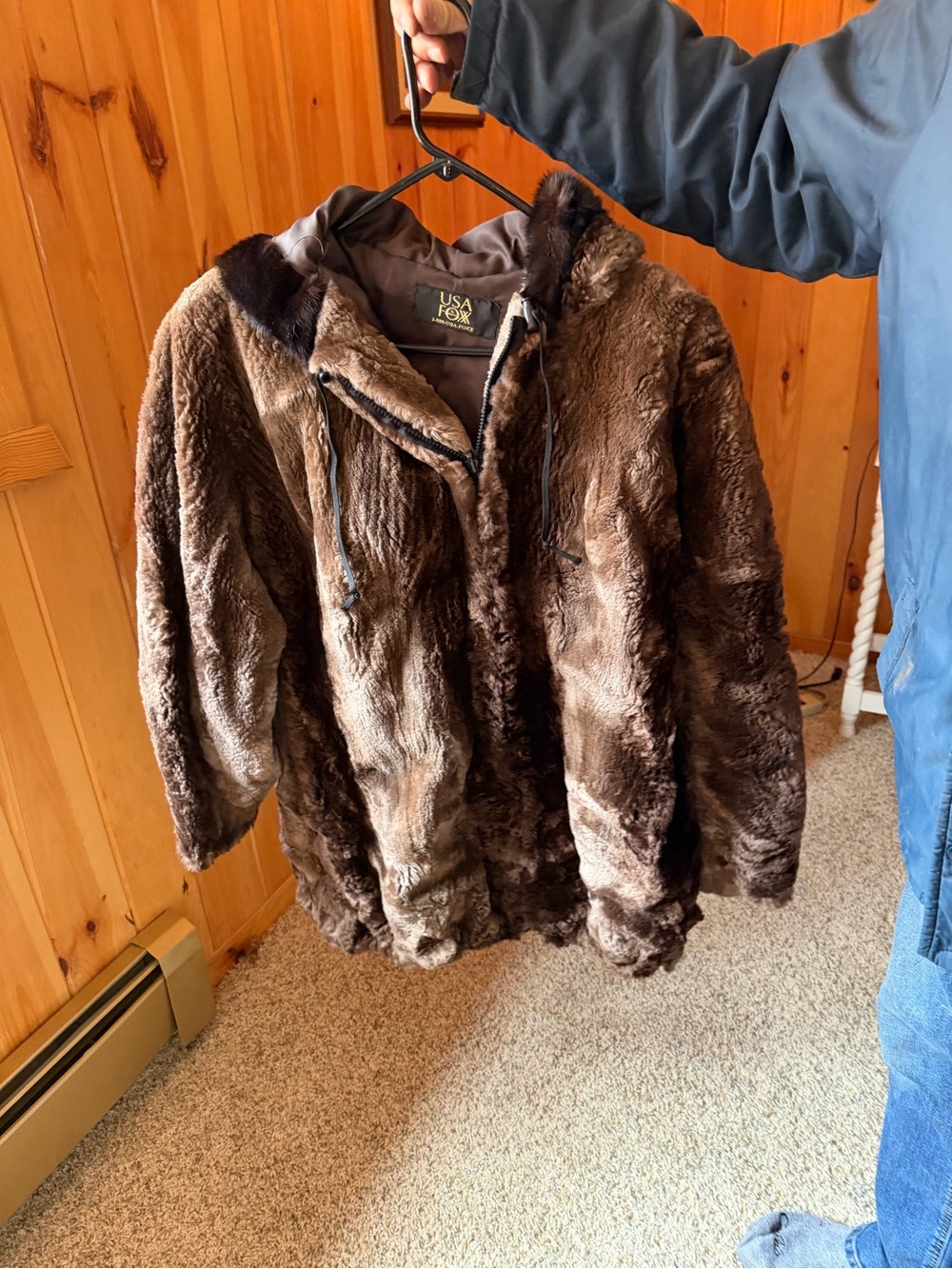 Women’ Custom mad Beaver Coat